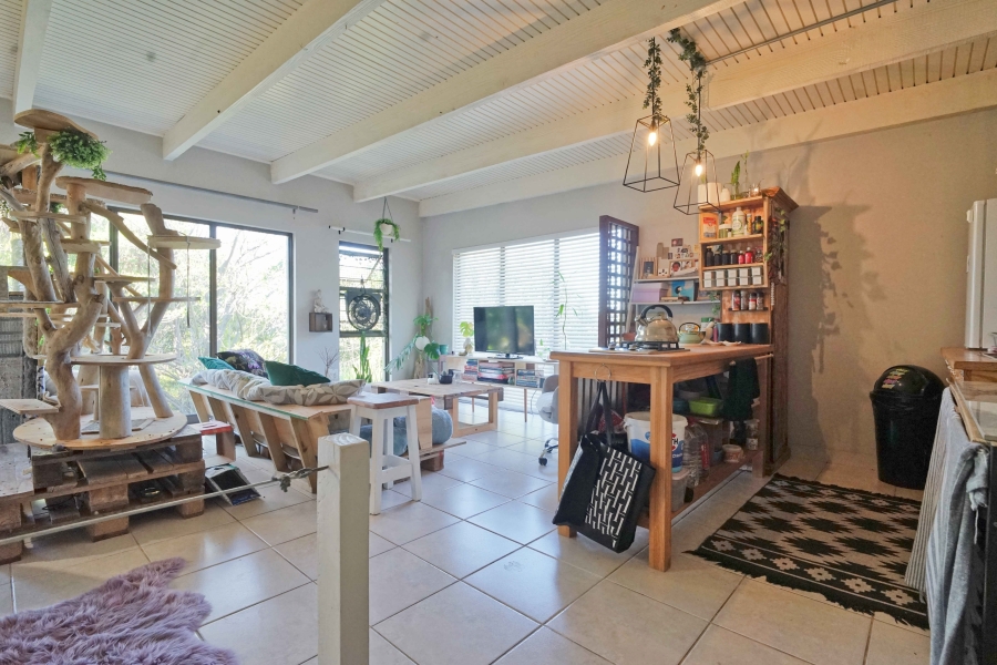 4 Bedroom Property for Sale in Nahoon Valley Park Eastern Cape